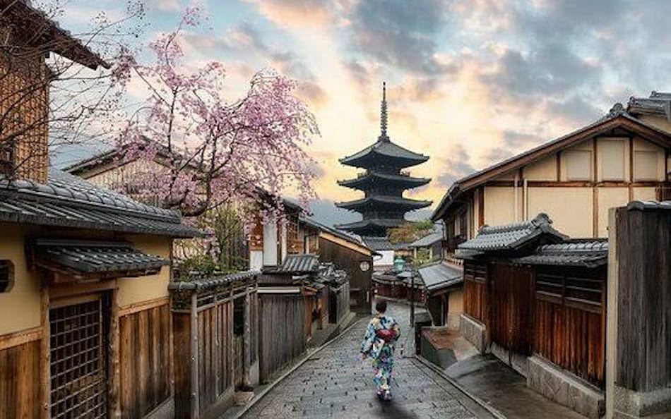 Tek Başına Seyahat Etmek İçin 5 Harika Yer