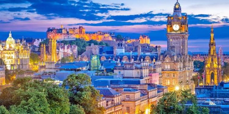 Pegasus Hava Yolları ile Edinburgh Uçak Bileti Vergiler Hariç 1 Euro